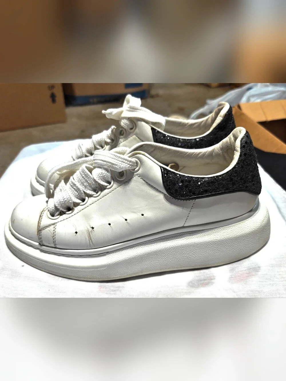 Alexander McQueen White Leather Platform Sneakers with Black Glitter Heel Tab - Picture 3 of 7